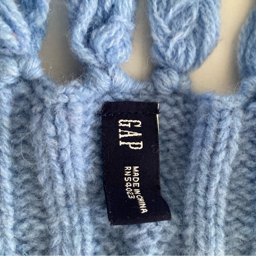 GAP SCARF - Picture 4 of 9